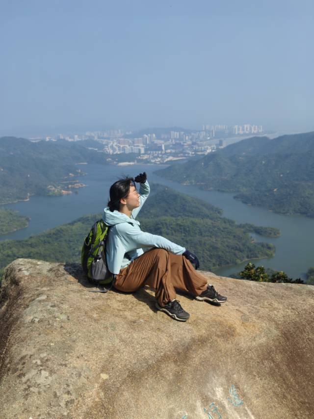 成敏婷 